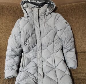 Women's Northface 550 Long Gray Quilted Puffer Hooded Coat Sz.Small Very Warm!!!